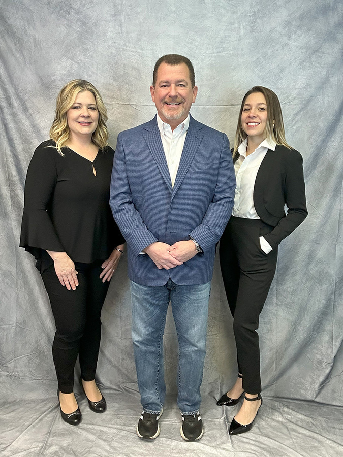  The Mike Hackenberger Team